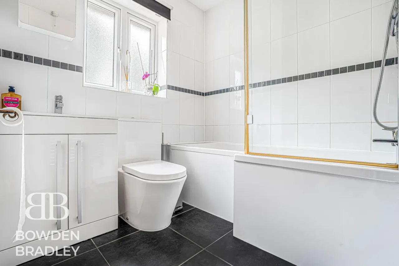 Wickets Way, Hainault, IG6, photo 20