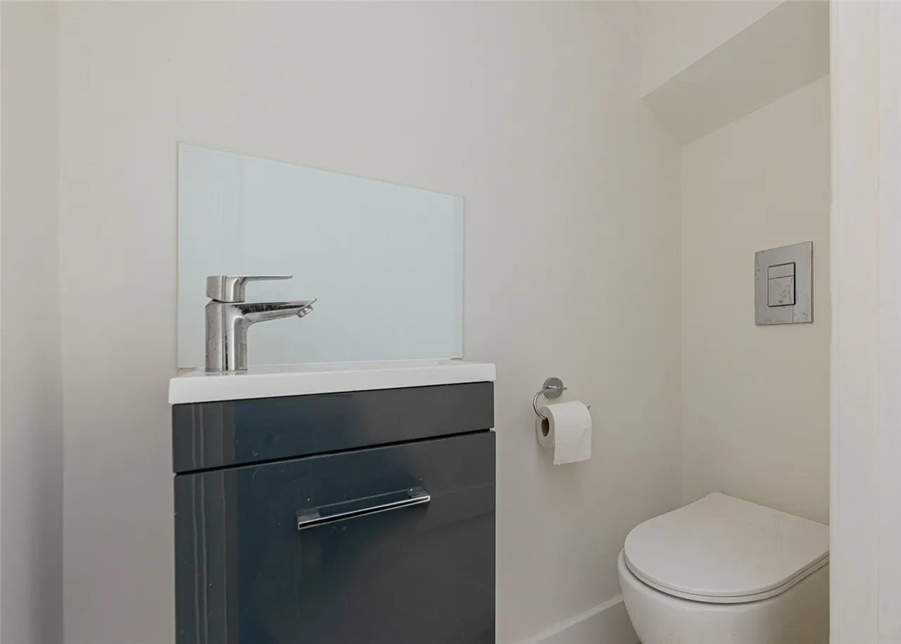 Cardwell Road, Tufnell Park, N7, photo 7