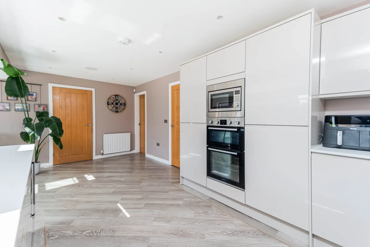 Netherwood Grove, Wigan, WN3 6NF, photo 8