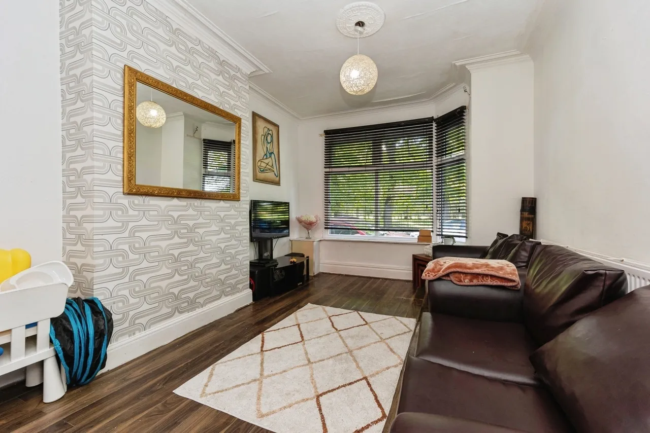 Smalldale Avenue, Whalley Range, Manchester, M16, photo 2