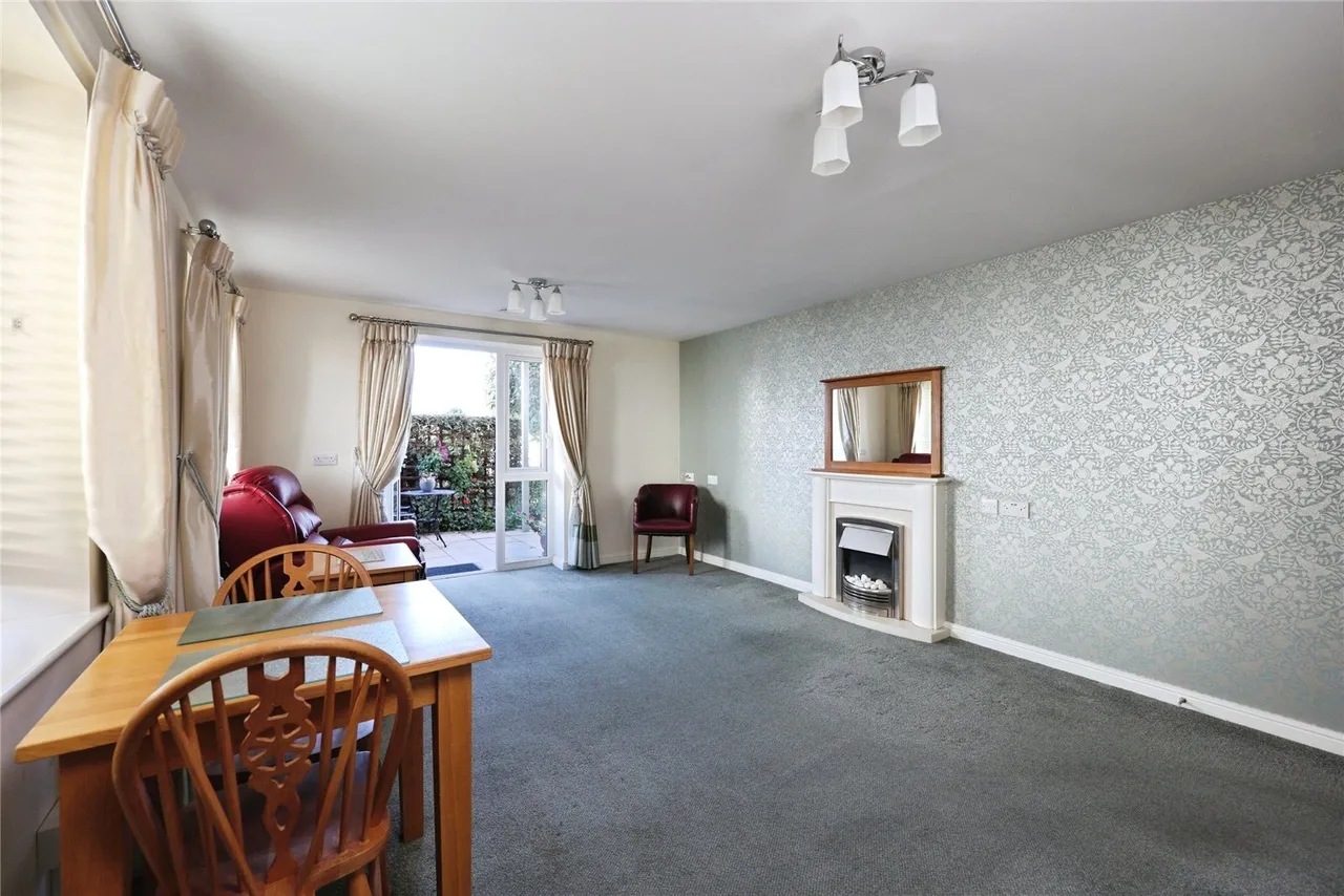Foxes Road, Newport, PO30, photo 4