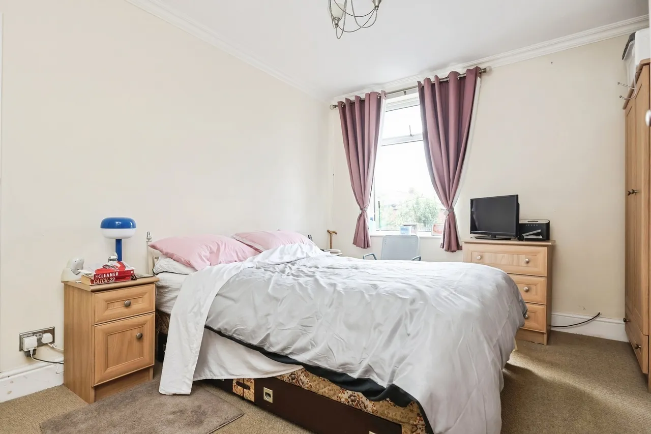 Junction Street South, Oldbury, B69, photo 9