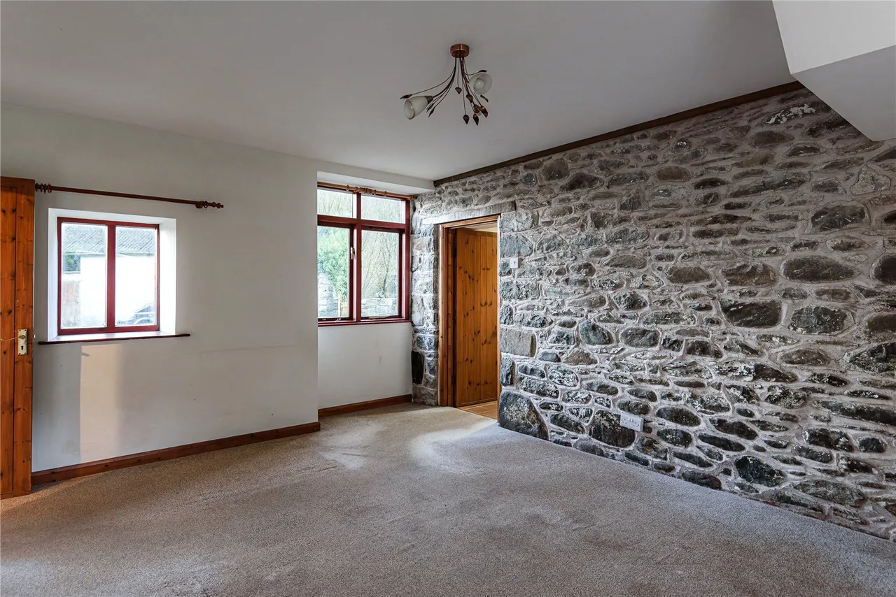 Llawr-y-Glyn, Caersws, Powys, SY17 5RJ, photo 7