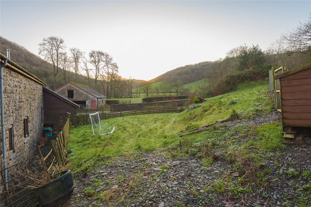 Llawr-y-Glyn, Caersws, Powys, SY17 5RJ, photo 21