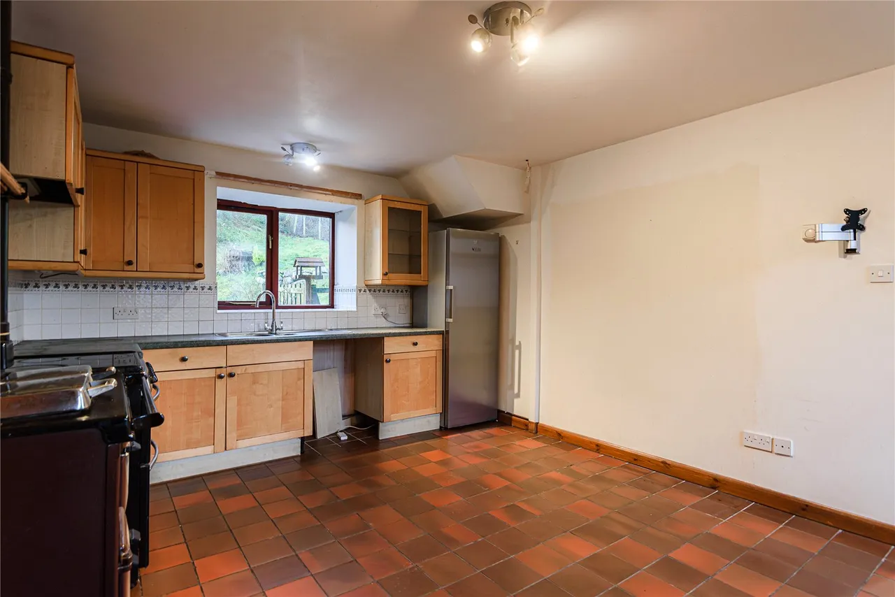 Llawr-y-Glyn, Caersws, Powys, SY17 5RJ, photo 5