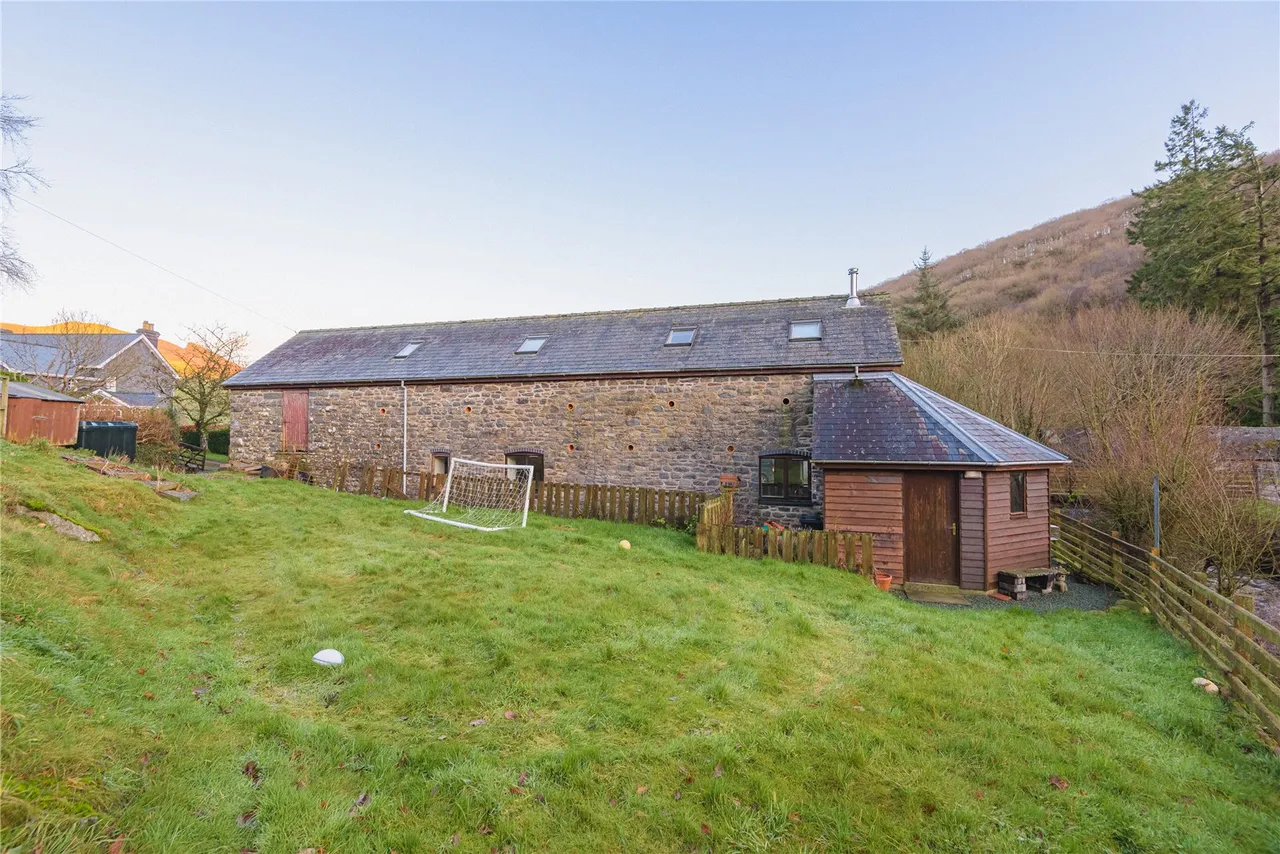 Llawr-y-Glyn, Caersws, Powys, SY17 5RJ, photo 20