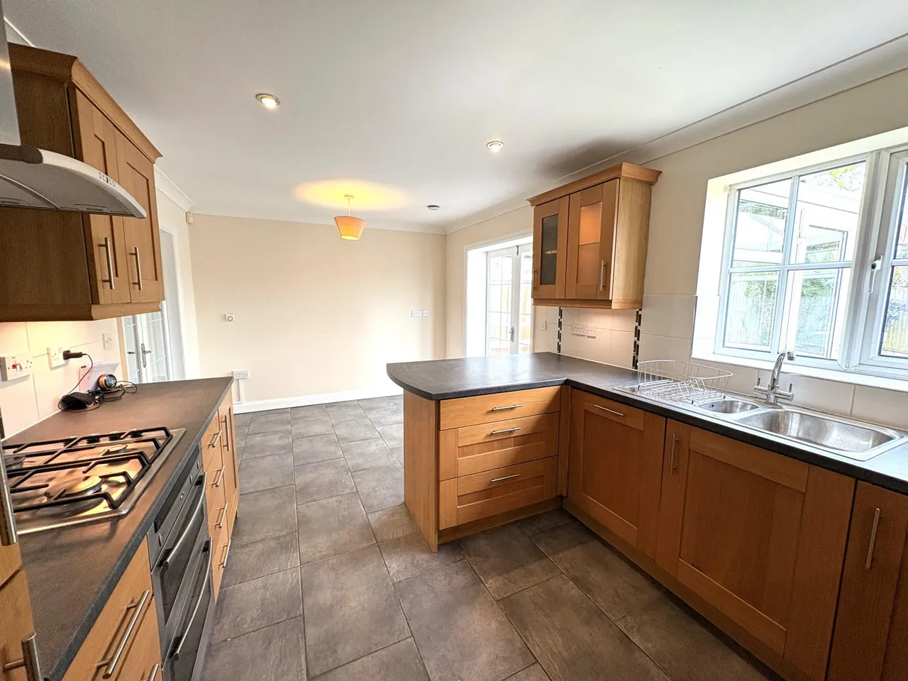 Headland Way, Navenby, LN5, photo 4