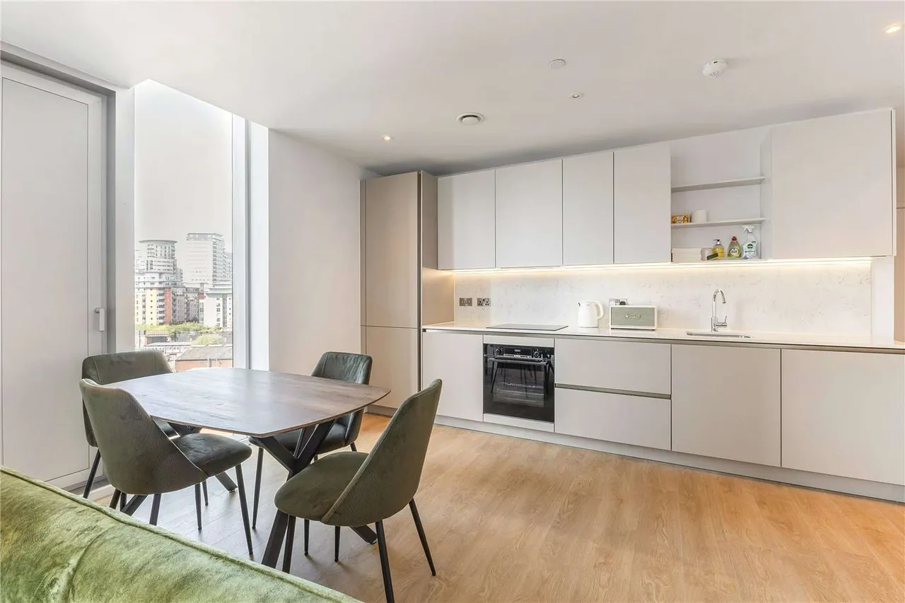 Park View, 190 Dantzic Street, Manchester, M4 4LF, photo 3