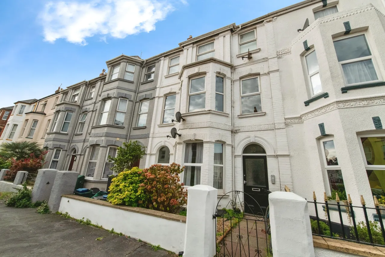 3 bed flat for sale, Morton Road, Exmouth, EX8