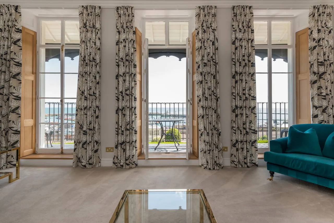 Nelson Crescent, Ramsgate, CT11 9JF, photo 7