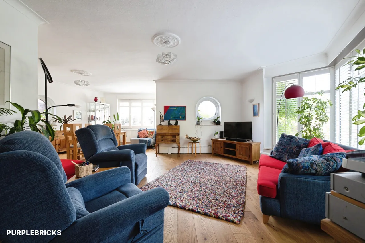 Warren Pond Road, London, E4, photo 5