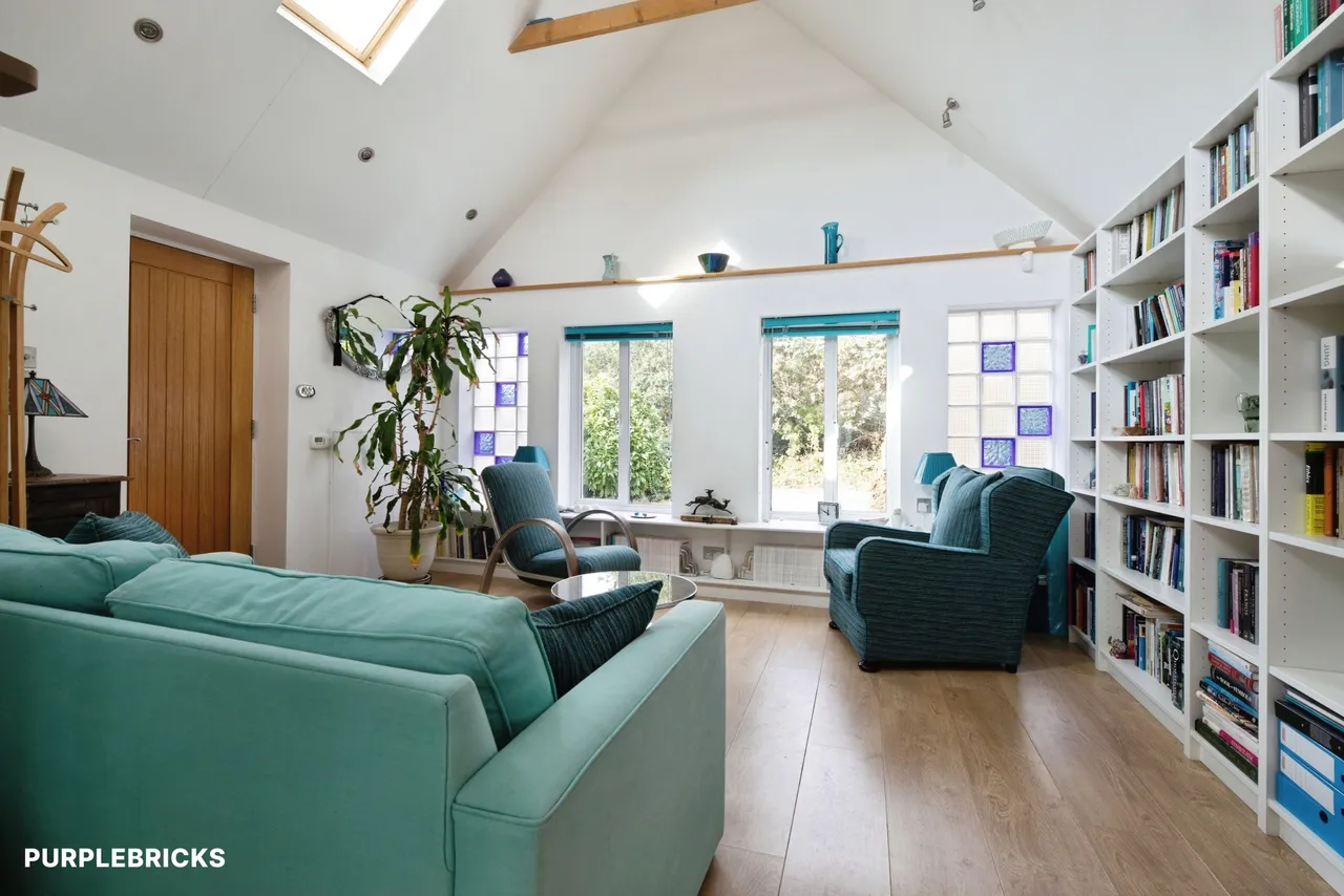 Warren Pond Road, London, E4, photo 30