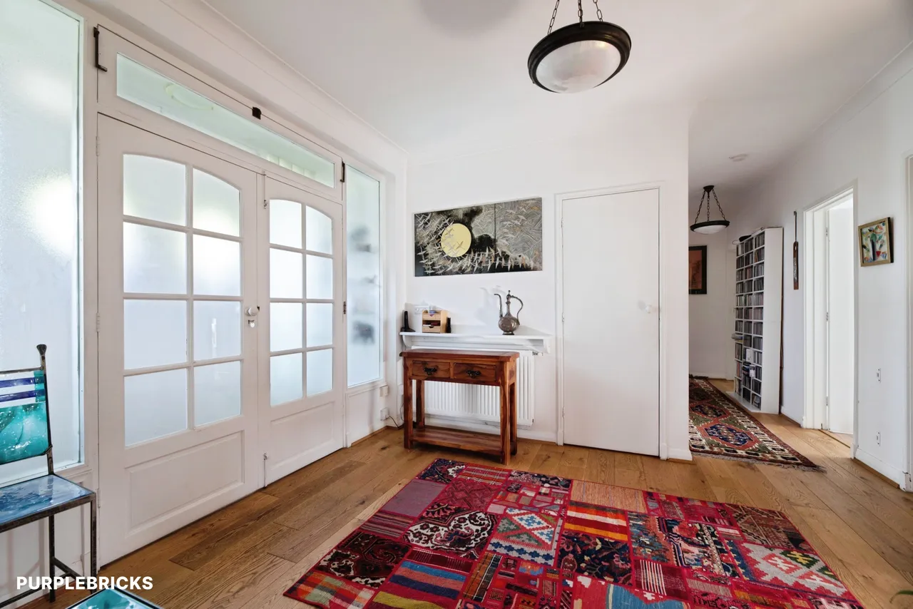 Warren Pond Road, London, E4, photo 4