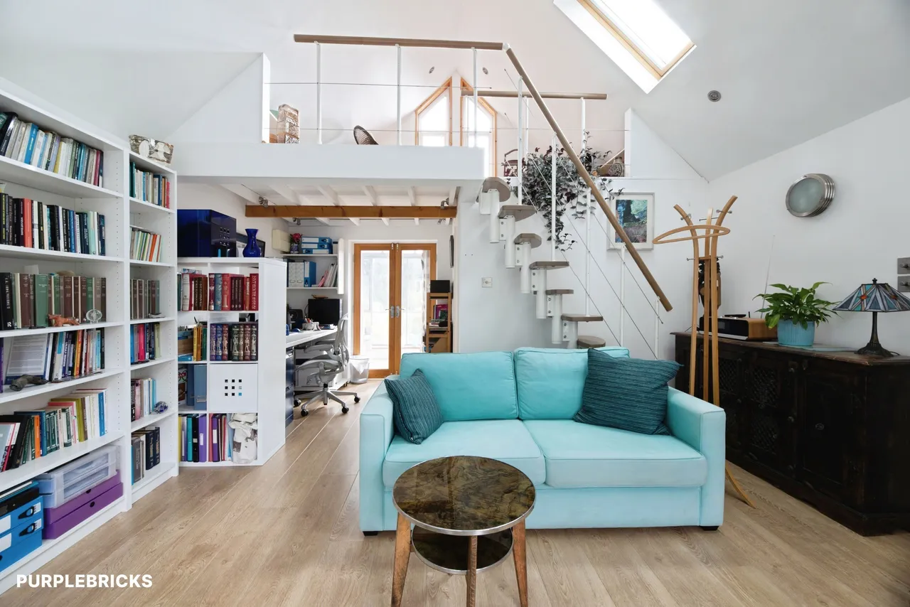 Warren Pond Road, London, E4, photo 28