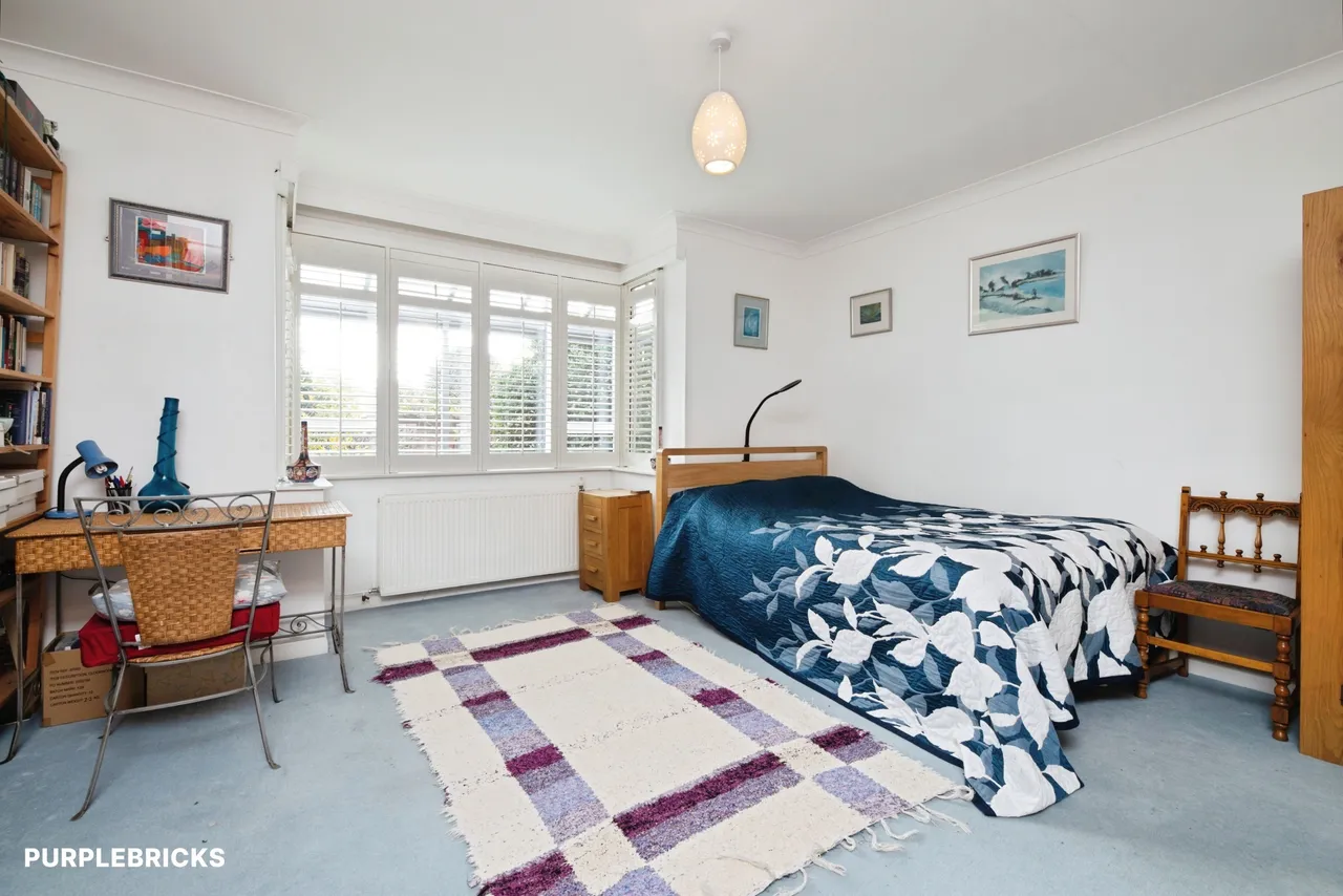 Warren Pond Road, London, E4, photo 17