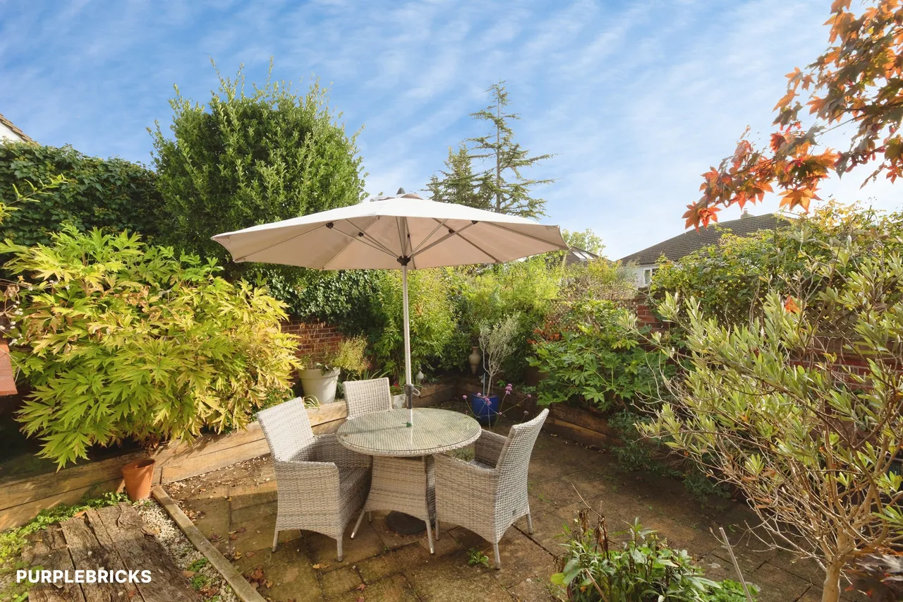 Warren Pond Road, London, E4, photo 27