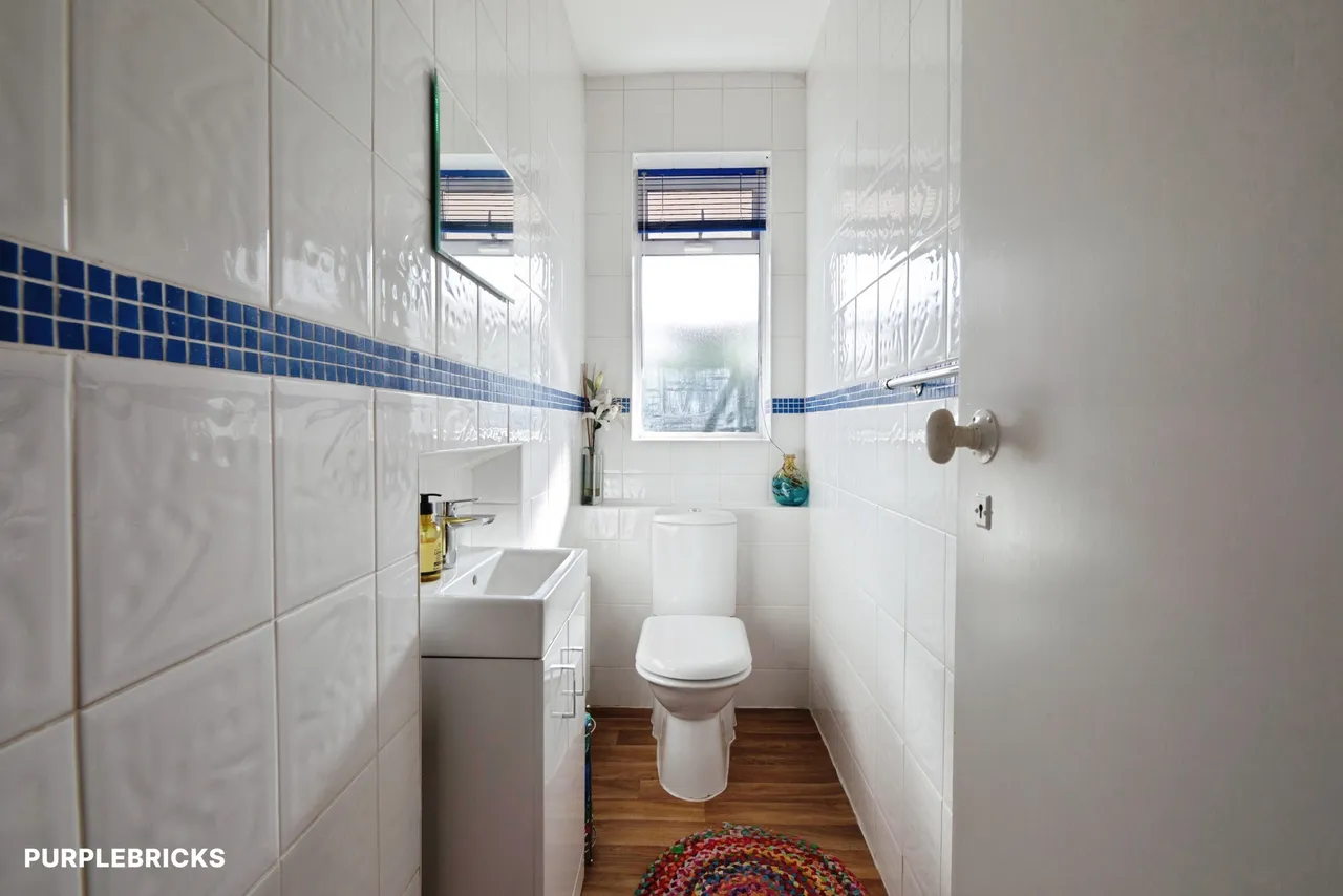 Warren Pond Road, London, E4, photo 21