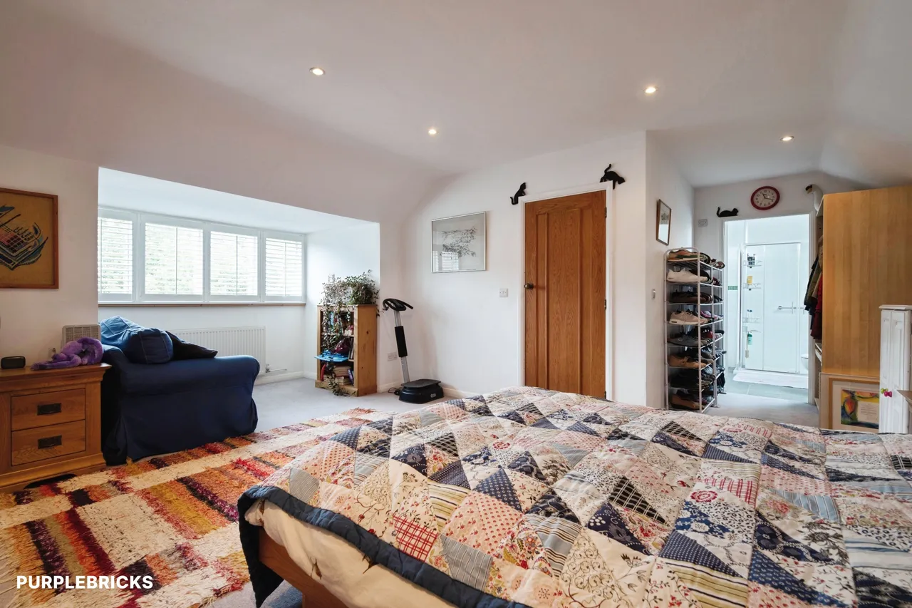 Warren Pond Road, London, E4, photo 10