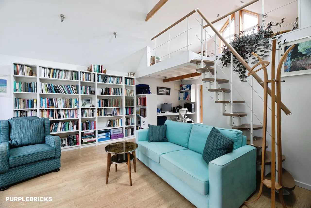 Warren Pond Road, London, E4, photo 29