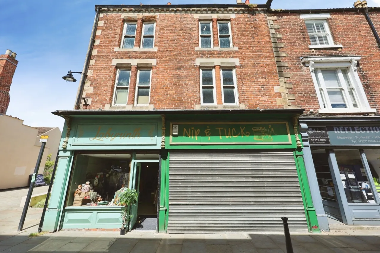 accommodation for sale, Fore Bondgate, Bishop Auckland, DL14