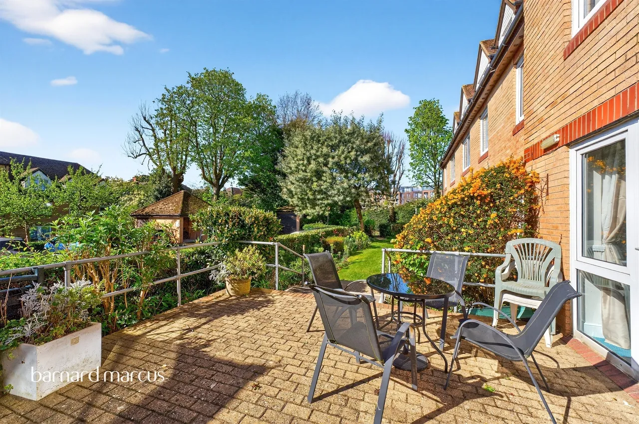 Mayfield Avenue, London, N12, photo 8