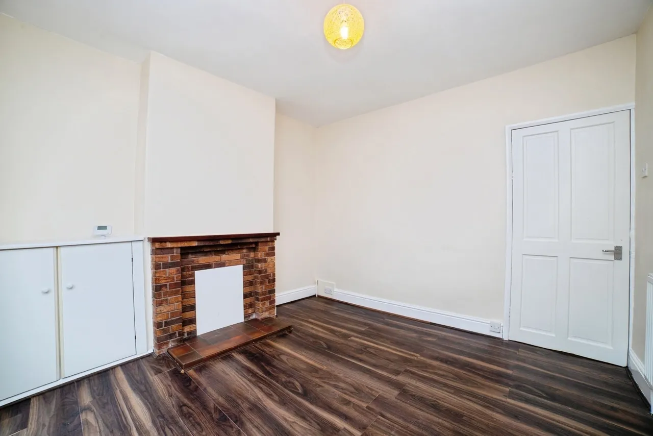 Gedling Street, Mansfield, Nottinghamshire, NG18, photo 5