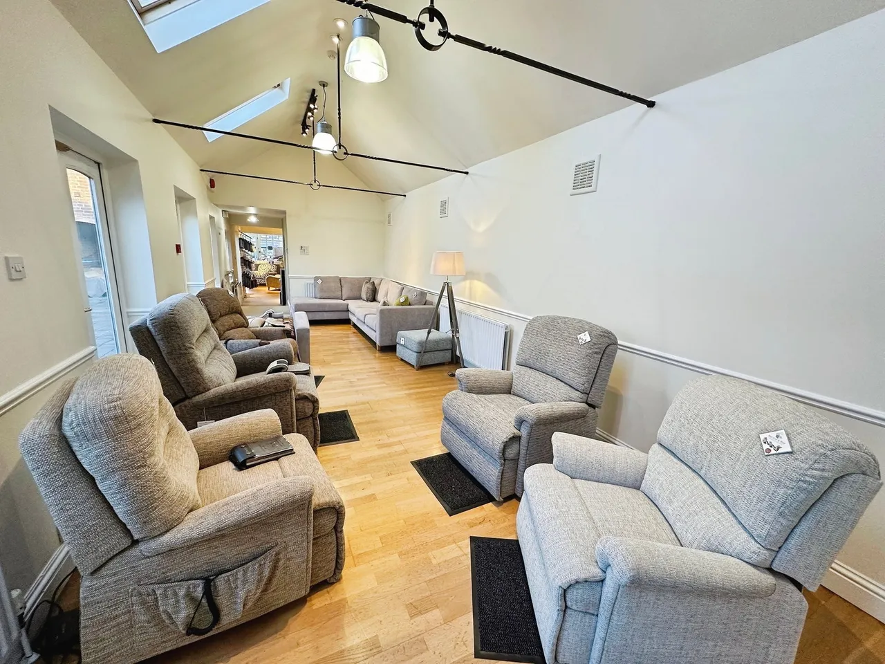 Leicester Road, Leicester, LE8, photo 17