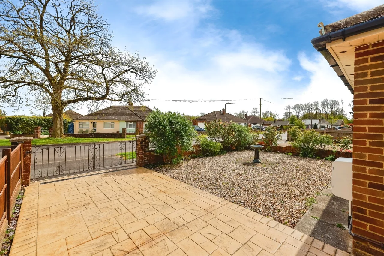Ash Tree Road, Andover, photo 9