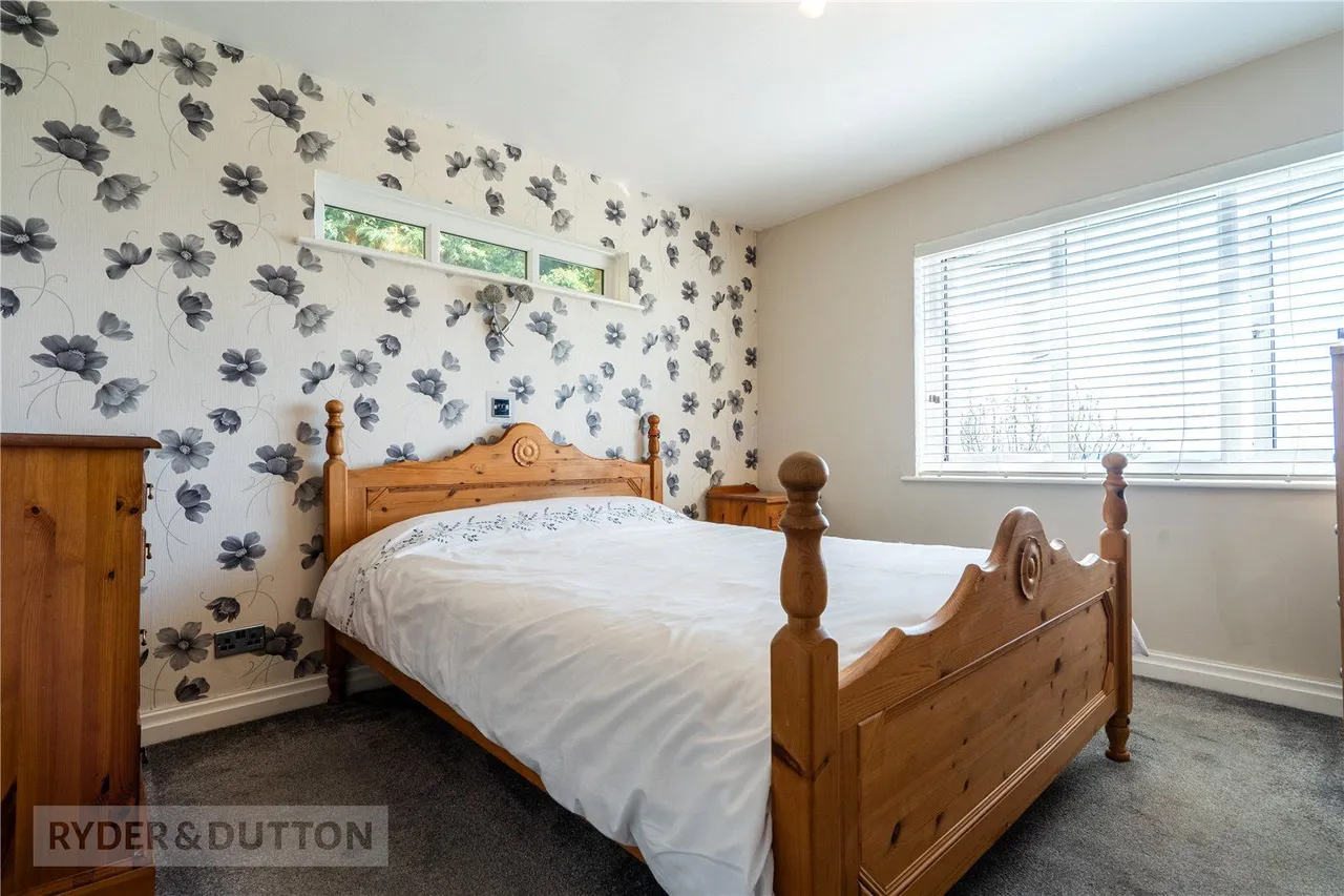 Taylor Lane, Golcar, HD7, photo 15