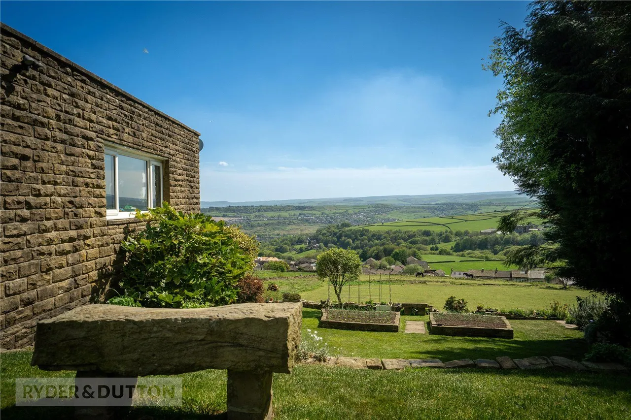 Taylor Lane, Golcar, HD7, photo 26
