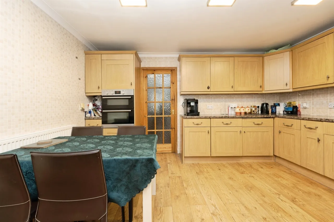 Dobbin Close, Harrow, HA3, photo 8
