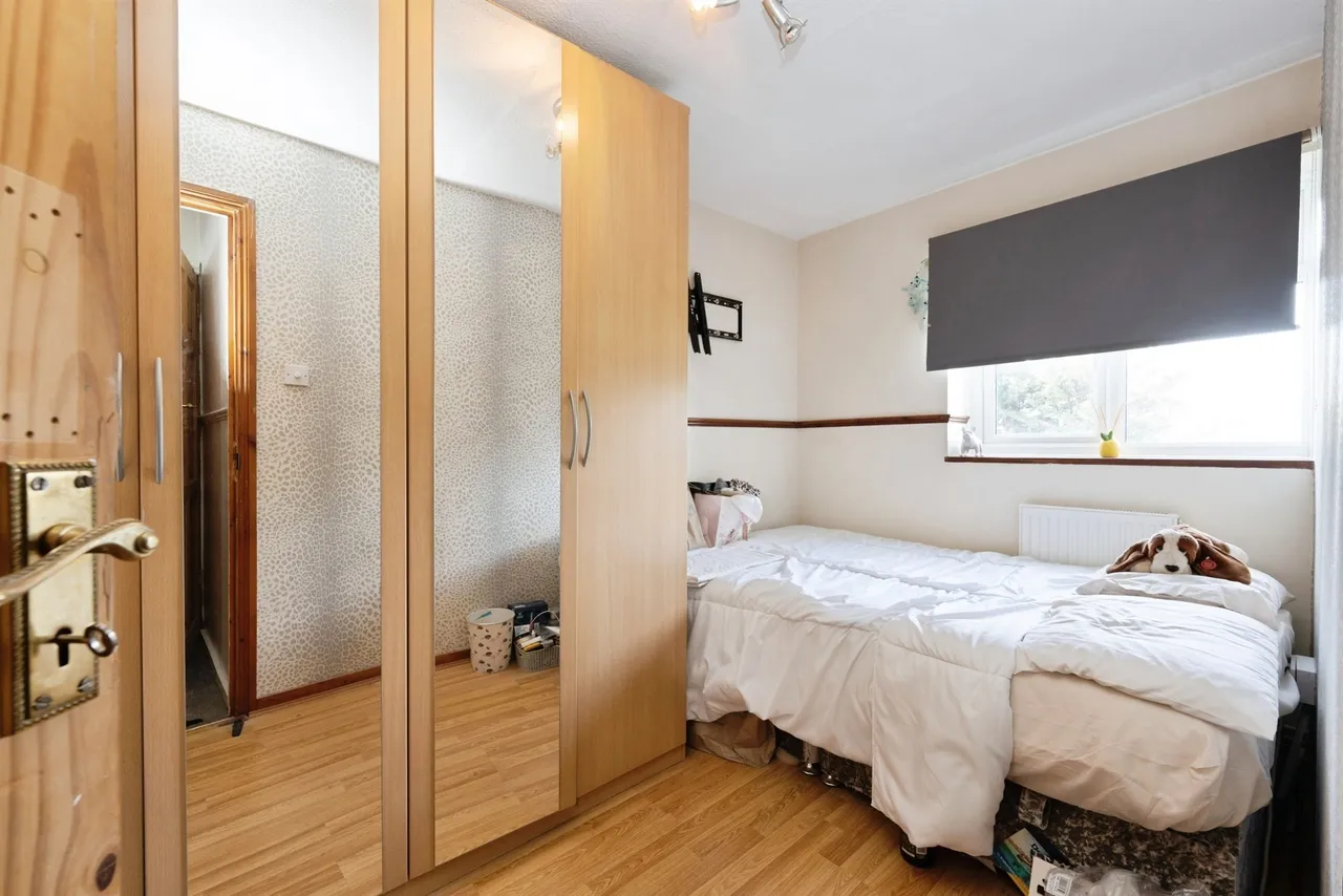 Dobbin Close, Harrow, HA3, photo 15