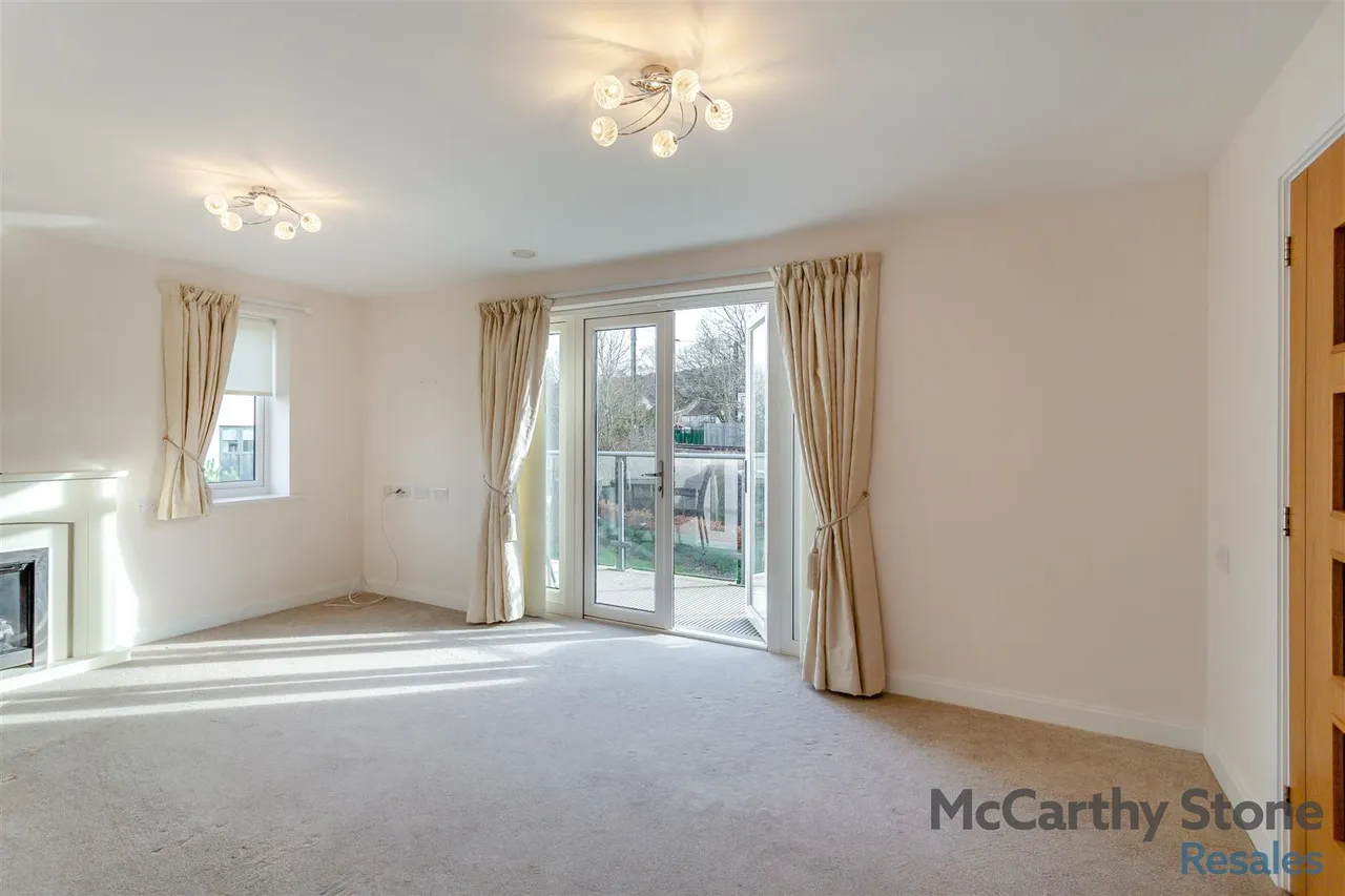 Railway Road, Ilkley, LS29, photo 2
