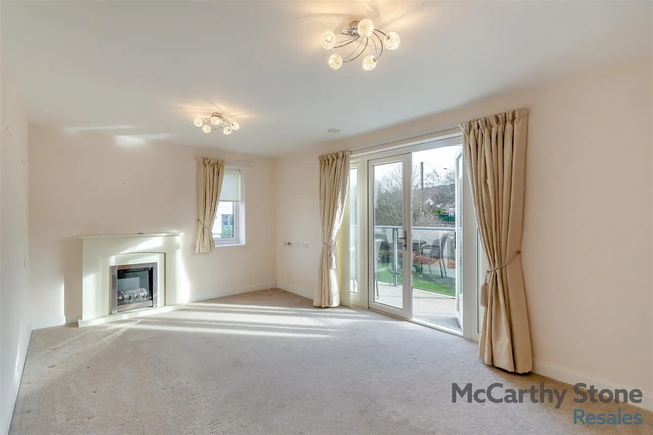 Railway Road, Ilkley, LS29, photo 3