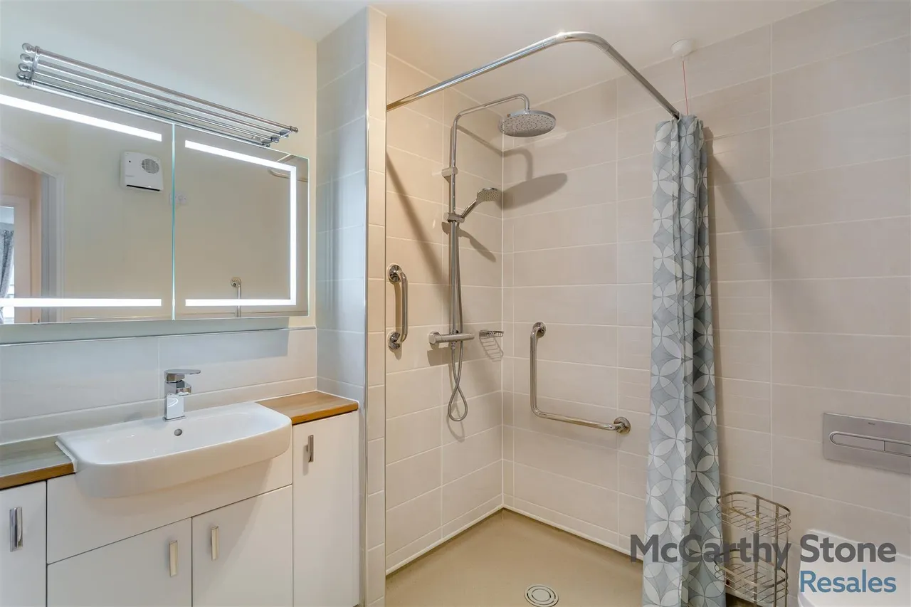 Railway Road, Ilkley, LS29, photo 15