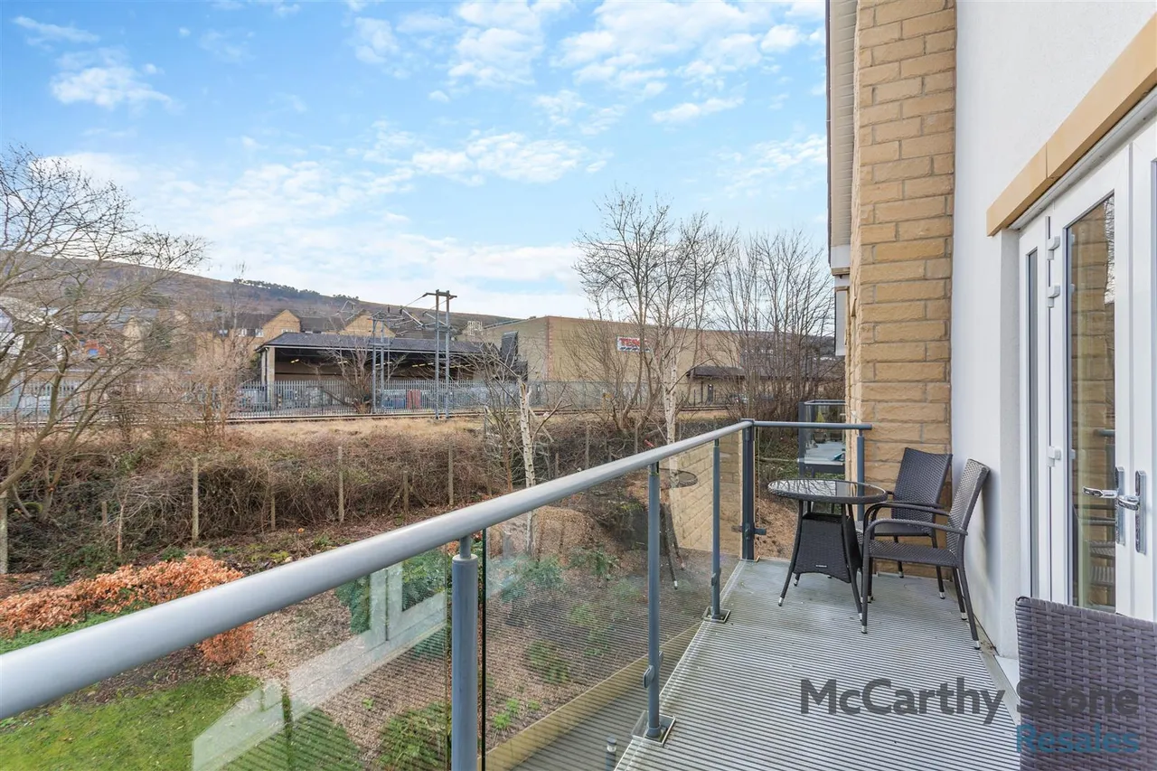 Railway Road, Ilkley, LS29, photo 6