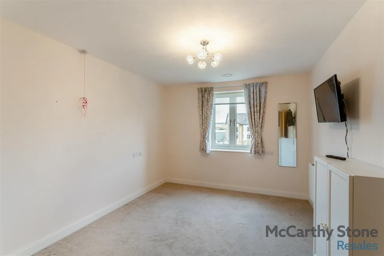 Railway Road, Ilkley, LS29, photo 10