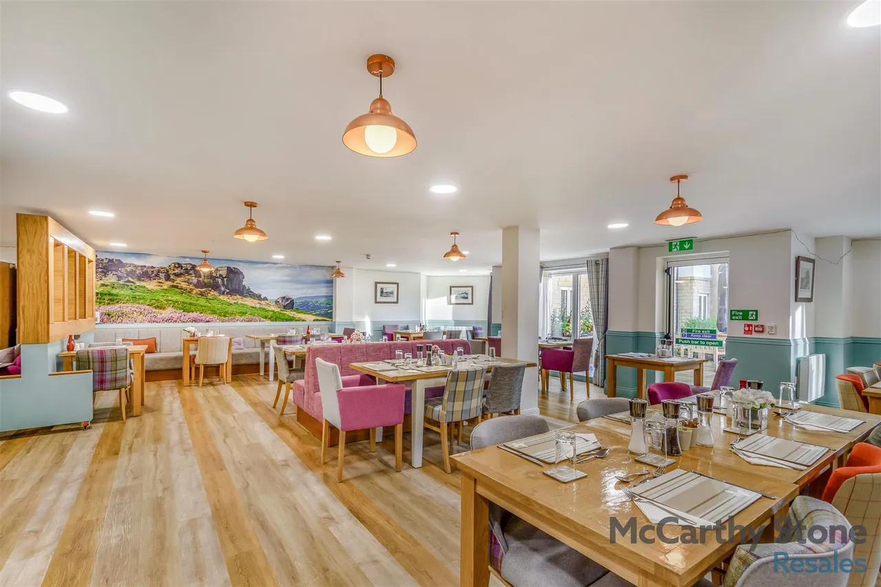 Railway Road, Ilkley, LS29, photo 28