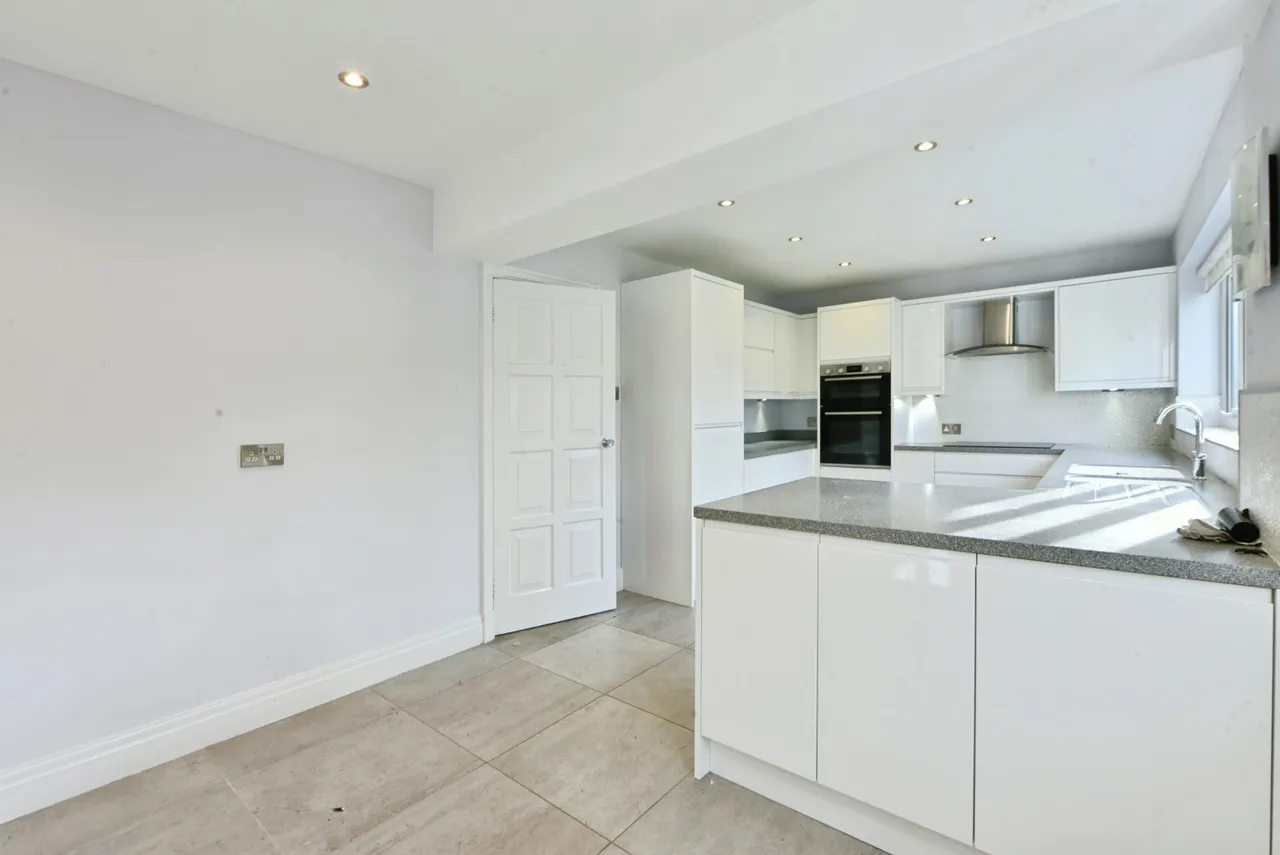 Homestead Road, Disley, Stockport, Cheshire, SK12, photo 5