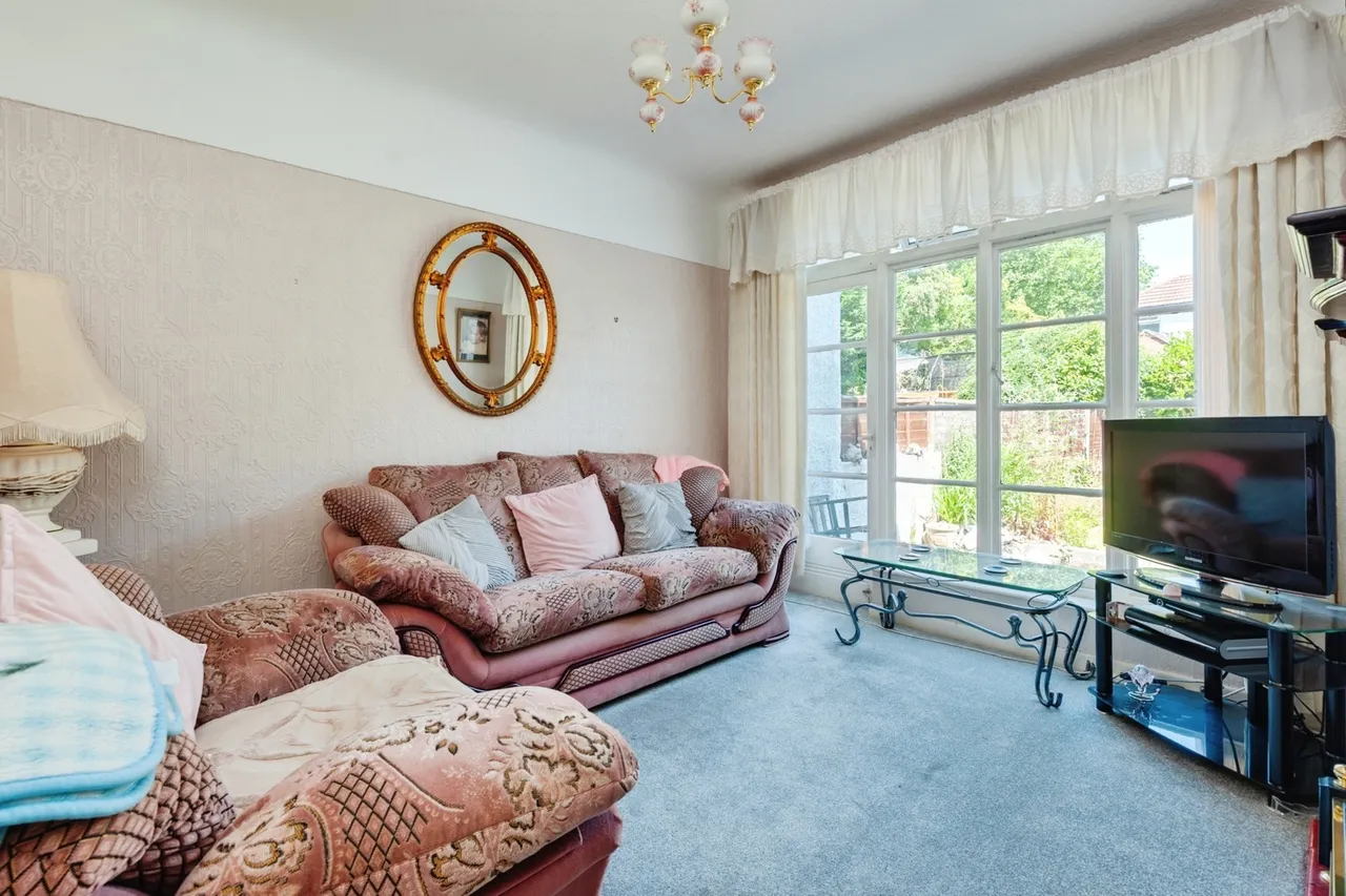 Kirkmaiden Road, Liverpool, L19, photo 4
