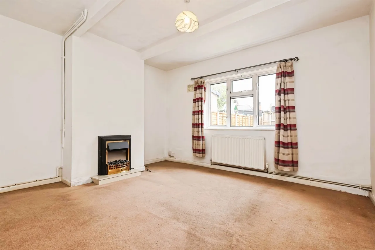 Lawn Avenue, Stourbridge, photo 3