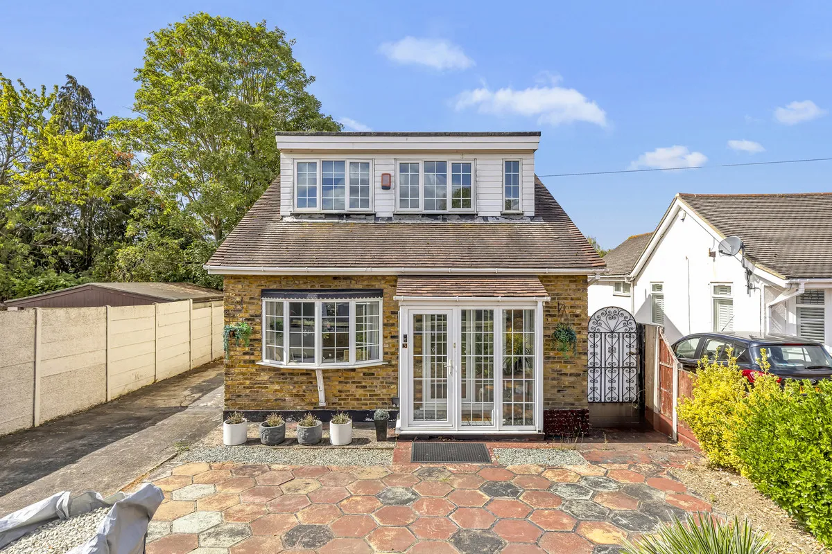 Bellevue Road, Romford, RM5, photo 23