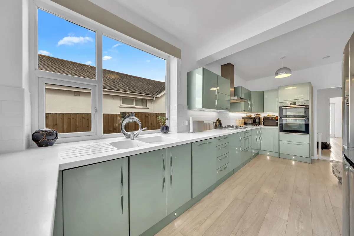 Bellevue Road, Romford, RM5, photo 11