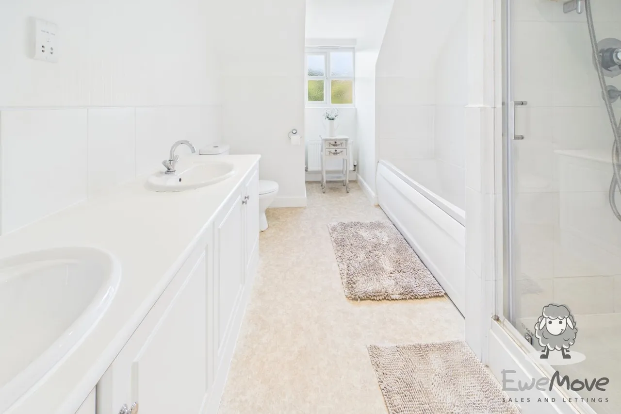 Harworth Road, St. Helens, WA9, photo 14