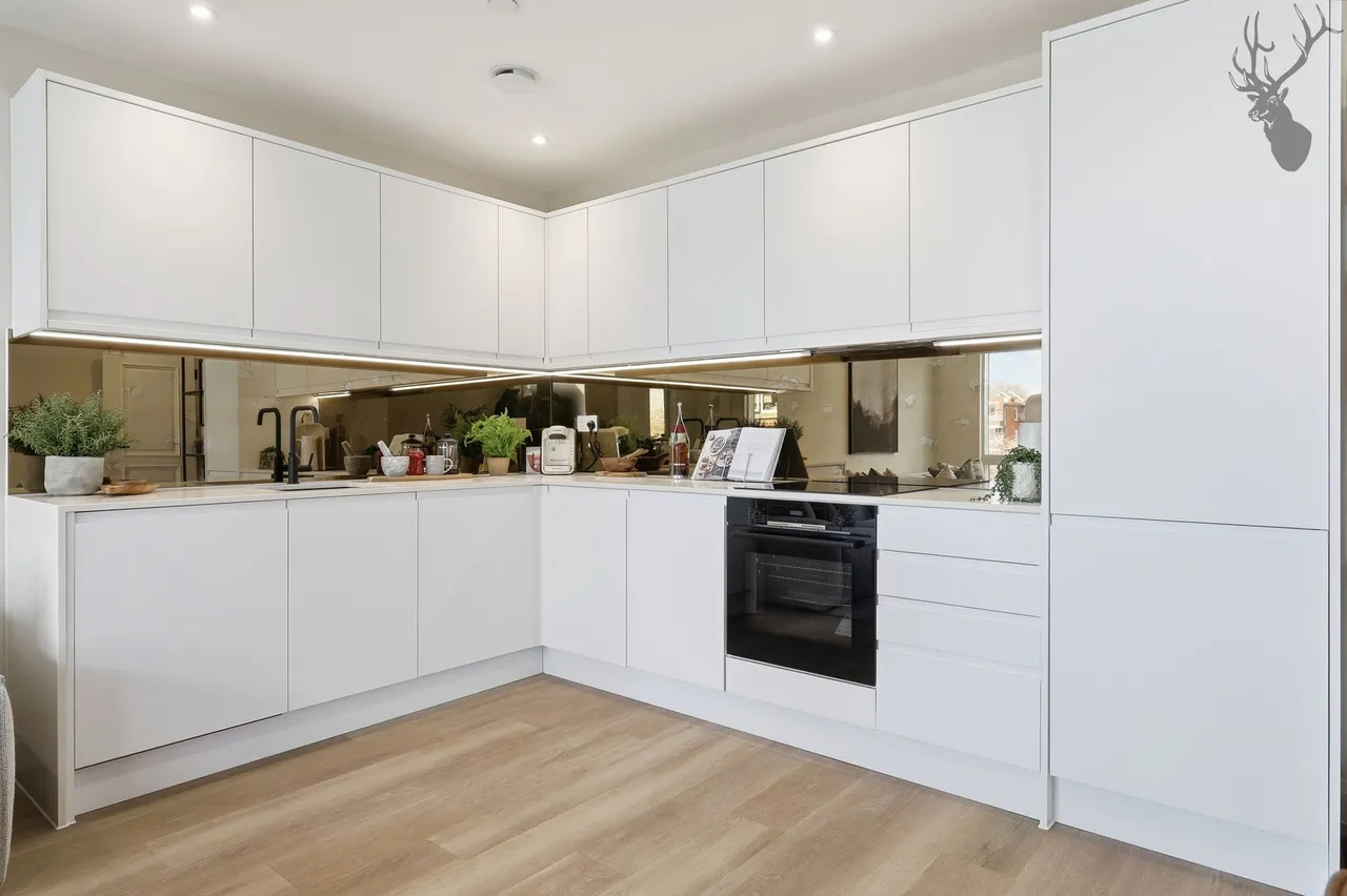 High Road, Chigwell, IG7, photo 7