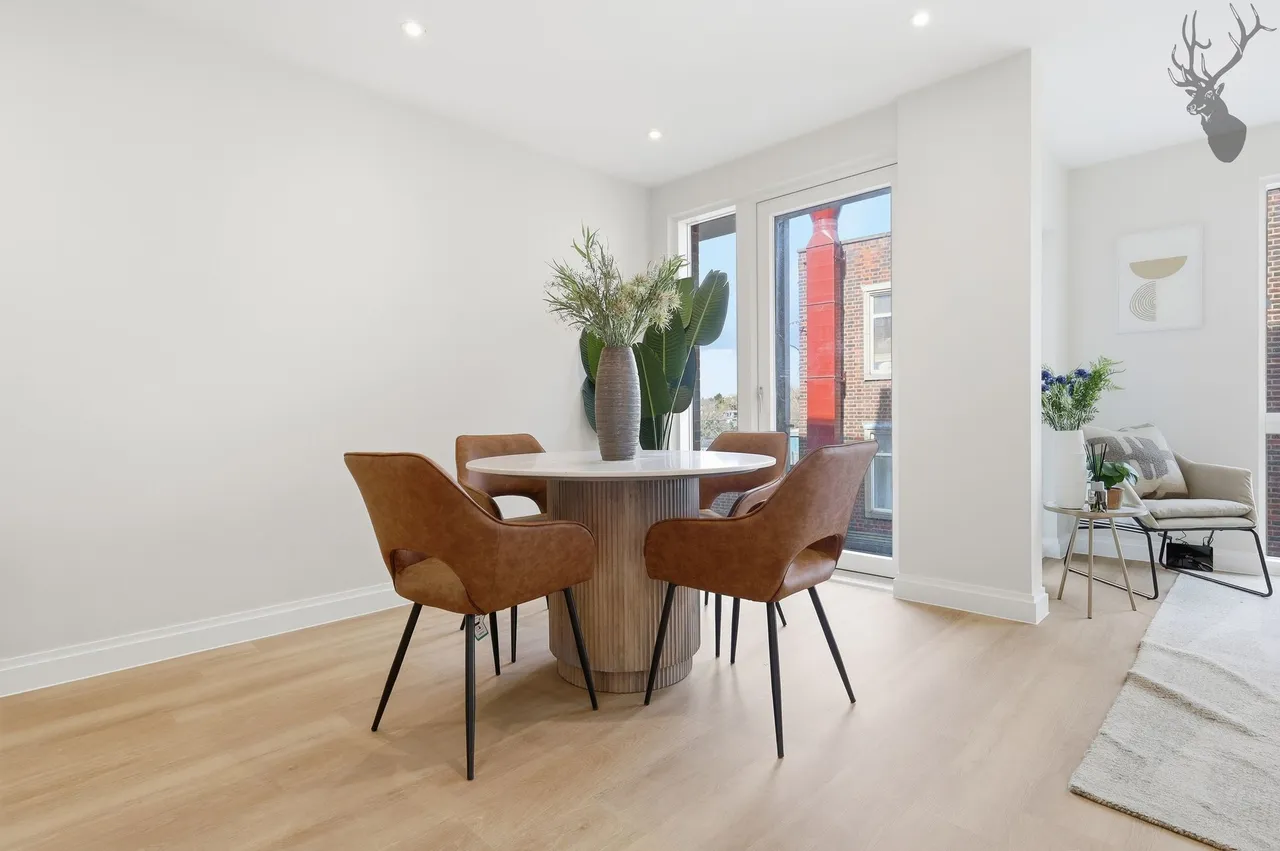 High Road, Chigwell, IG7, photo 6