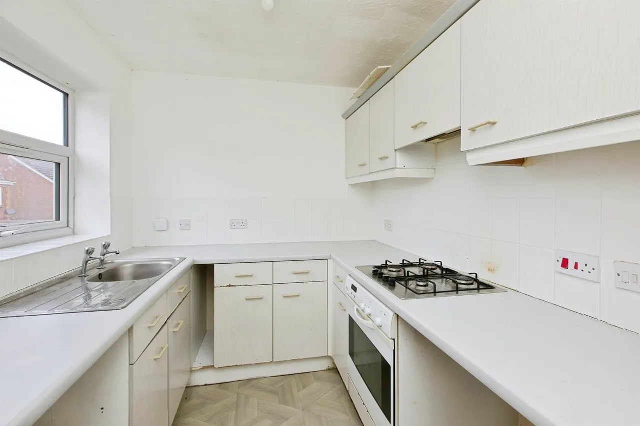 Roseheath Close, Sunnyhill, DE23, photo 8
