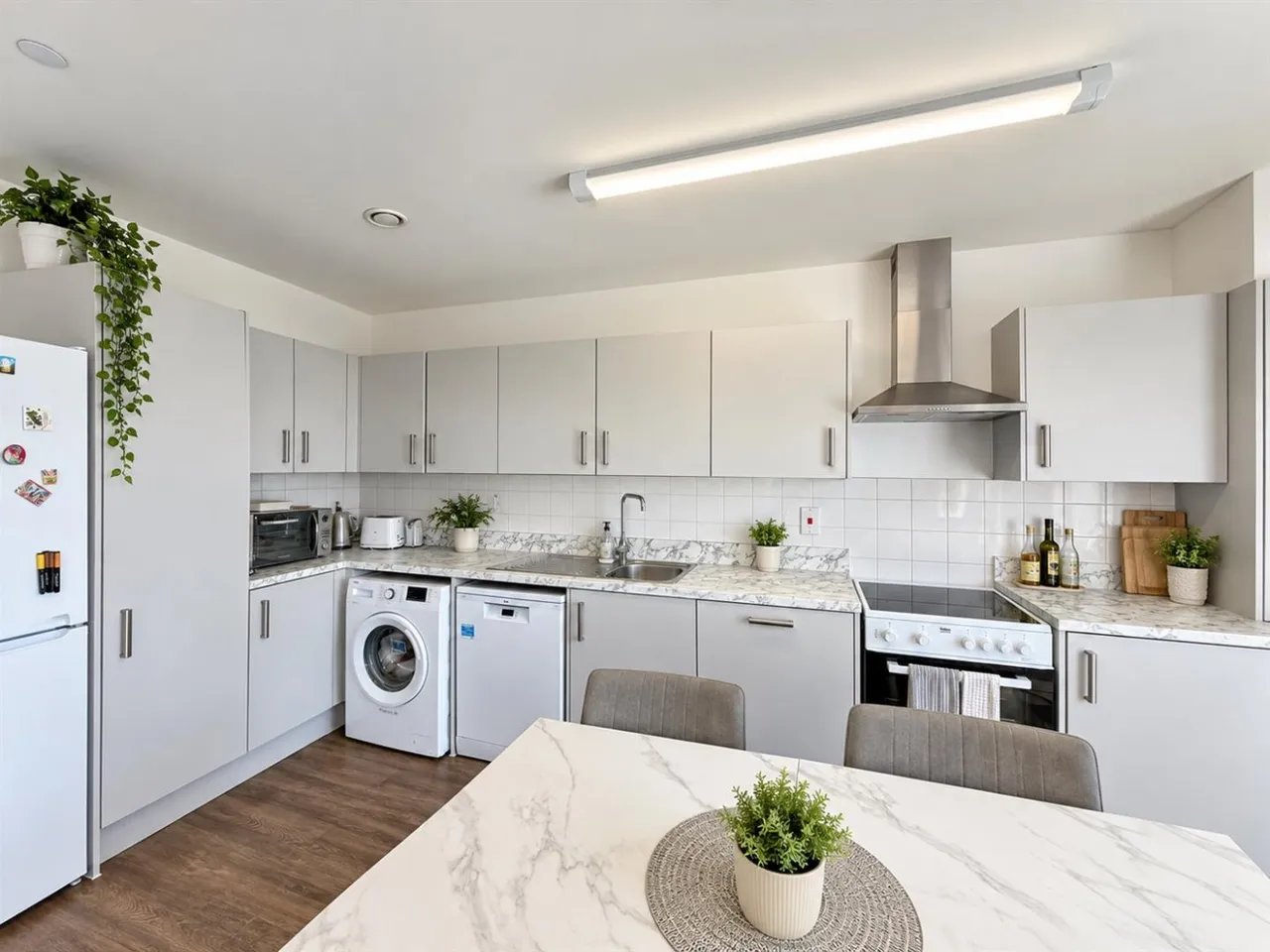 Hatton Road, Feltham, TW14, photo 8