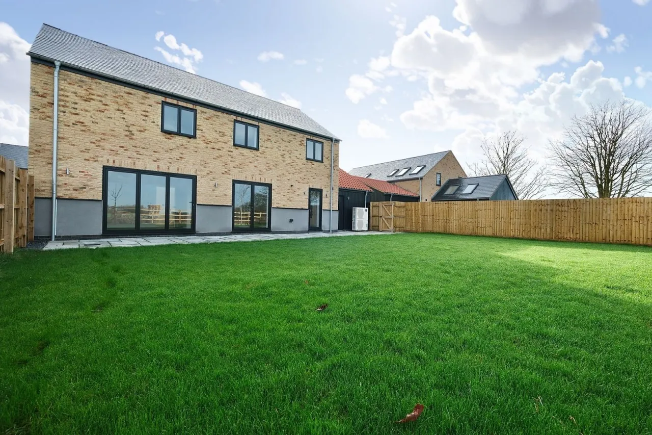 Manor Farm, Wennington, PE28, photo 16
