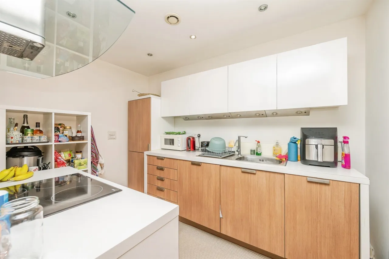 1 bed flat for sale, St. John's Walk, Birmingham, B5